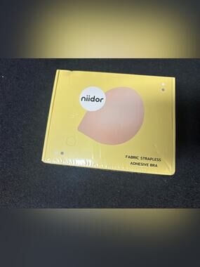 Niidor Strapless Adhesive Bra Nude Fabric Bra New Sealed